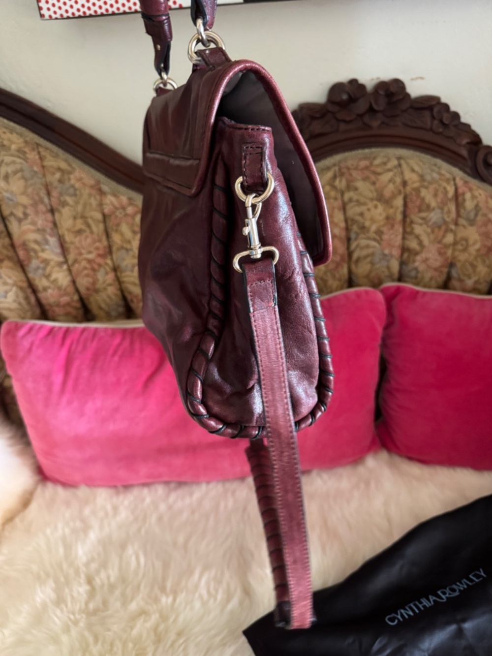 Cynthia Rowley Burgundy Distressed Messenger Flap Bag Top Handle Crossbody purse - Picture 6 of 15